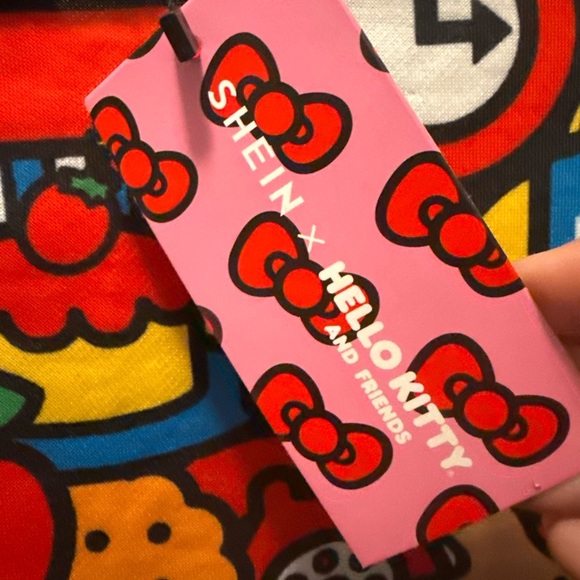 SHEIN X HELLO KITTY AOP JACKET PLUS SIZE 1X - Picture 9 of 10